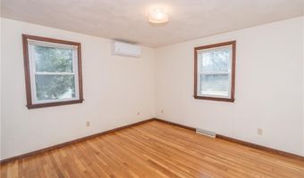 64 Ebony Ct, North Kingstown, RI 02852