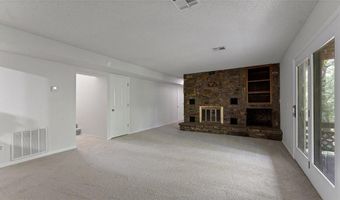 44 Sandwick Dr, Bella Vista, AR 72715