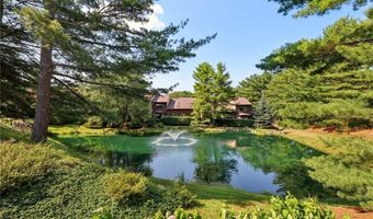 1695 Brookwood Dr, Akron, OH 44313