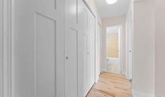 4600 S FOUR MILE Dr S 927, Arlington, VA 22204