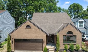 8240 Woodglen Dr, Anderson Twp., OH 45255