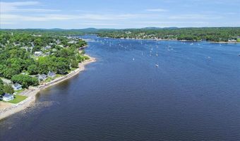 48 Ocean St, Belfast, ME 04915