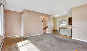 7813 Dover Ave, Anchorage, AK 99504