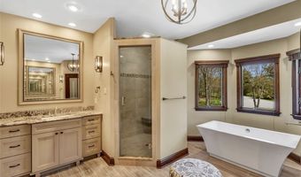 118 Lakeland Dr, Adams Twp., PA 16046