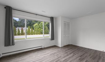 28 Gunnar Dr, Brooklyn, CT 06234