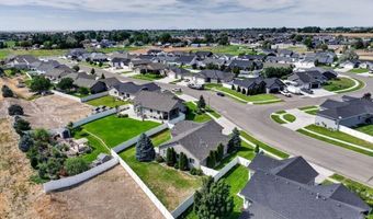 1361 Sawtooth St, Chubbuck, ID 83202