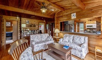 28 Hilltop Rd, Alburgh, VT 05440