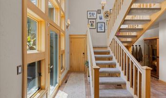 500 Ashland Loop Rd, Ashland, OR 97520