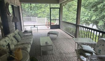 1817 Peppertree Dr, Alcoa, TN 37701