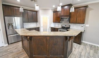 1325 S McCampbell St, Aransas Pass, TX 78336