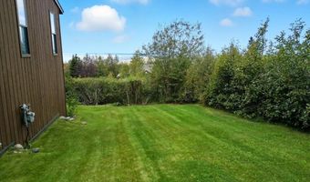 16847 Woods Pointe Cir, Anchorage, AK 99516