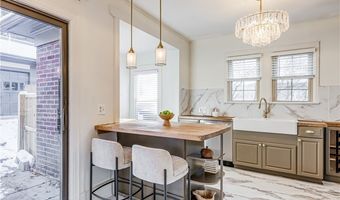 159 Storer Ave, Akron, OH 44302