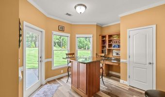 217 Falling Shoals Dr, Athens, GA 30605