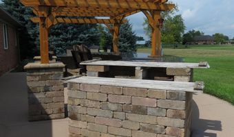 13400 Whitefeather Trl, Anna, OH 45302