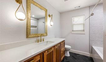 1808 SW D St, Bentonville, AR 72712