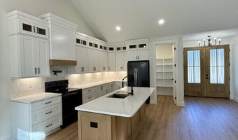 1912 Hidden Springs Dr, Baker, FL 32531