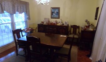 32 NE 6th St, Arab, AL 35016