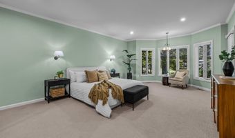 19490 Green Lakes Loop, Bend, OR 97702