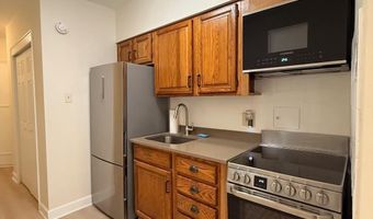 4740 CONNECTICUT Ave NW 112, Washington, DC 20008