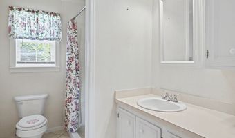 202 Saint John Rd, Brooklyn, MS 39425