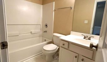 1008 Prestwyck Ct, Alpharetta, GA 30004