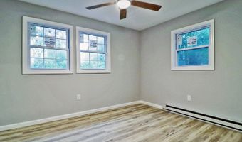 11 Pomona Dr, Barnegat, NJ 08005