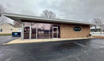 103 W 3rd St, Aroma Park, IL 60910