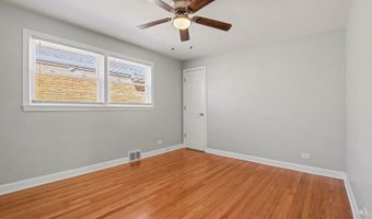 7242 S Honore St, Chicago, IL 60636