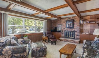 2625 N UNION St, Appleton, WI 54911