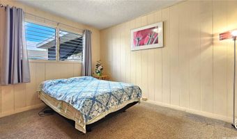 1418 Kuahaka St, Pearl City, HI 96782