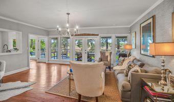 70 Dolphin Point Dr, Beaufort, SC 29907