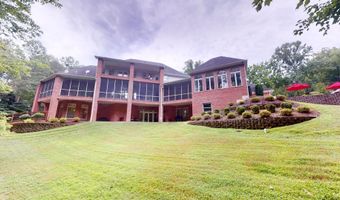 1 Albemarle Ln, Barboursville, WV 25504
