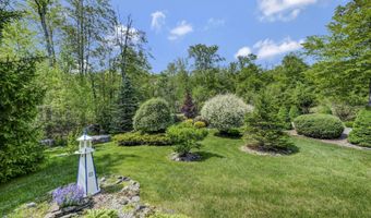 251 Scenic Dr, Blakeslee, PA 18610