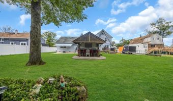 180 Minna Ave, Avenel, NJ 07001