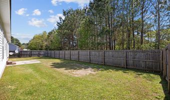 352 Tamarack Dr, Ayden, NC 28513