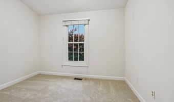 21208 HEDGEROW Ter, Ashburn, VA 20147