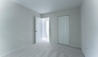 7910 PEYTON FOREST Trl, Annandale, VA 22003