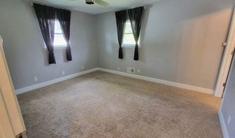 8201 Windcombe Blvd, Indianapolis, IN 46240