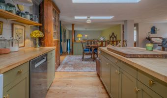183 Pitcher Rd, Belfast, ME 04915