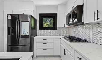 501 45TH St, Baltimore, MD 21224