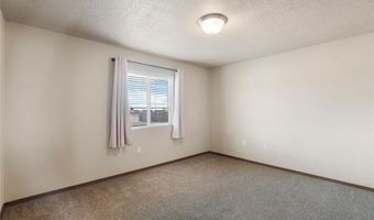 8700 Desert Finch Ln, Albuquerque, NM 87122