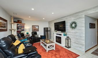 1002 SE 8th St, Ankeny, IA 50021