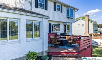 3146 Club Dr, Allentown, PA 18103