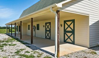 1433 Piney Mountain Rd, Appomattox, VA 24522