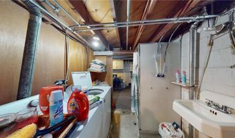 430 Ulstad Ave, Albert Lea, MN 56007
