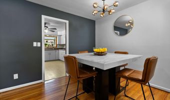 1534 Barrington Pl, Ann Arbor, MI 48103