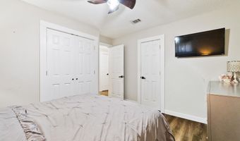 2832 Lakeside Dr, Benton, AR 72019