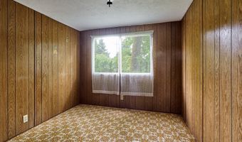 22069 ERICA Dr, Aurora, OR 97002