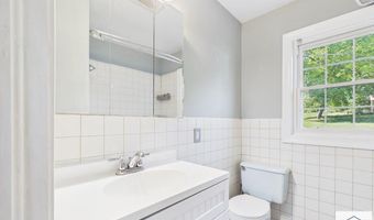 1002 Morningside Dr, Bassett, VA 24055