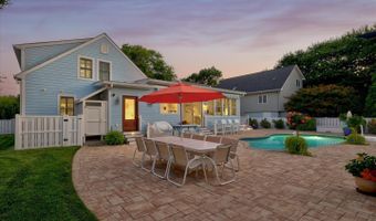 301 PARKWOOD St, Bethany Beach, DE 19930